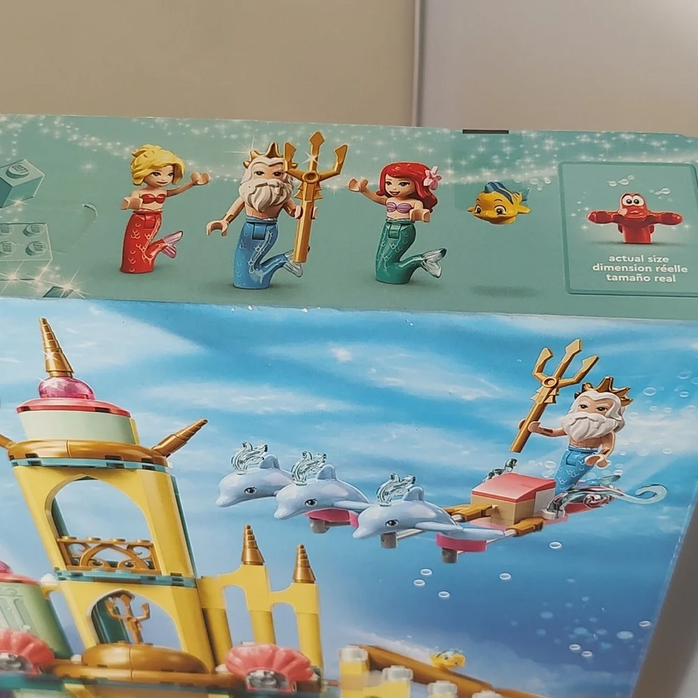 Lego Disney 43207 Ariel's Underwater Palace NWT Building Toy Set